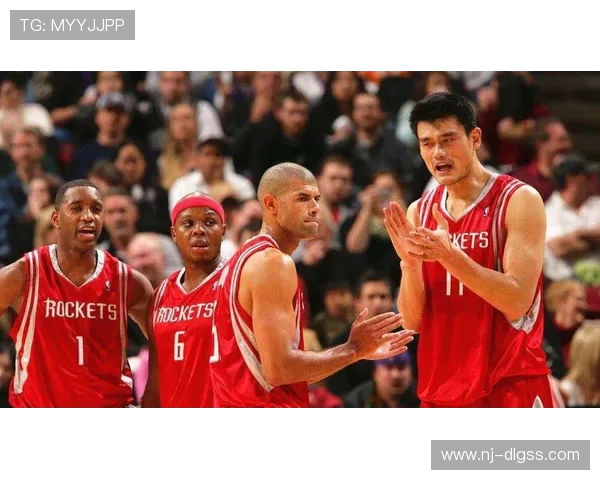 姚明2003年火箭队对阵马刺队的经典对决回顾与分析